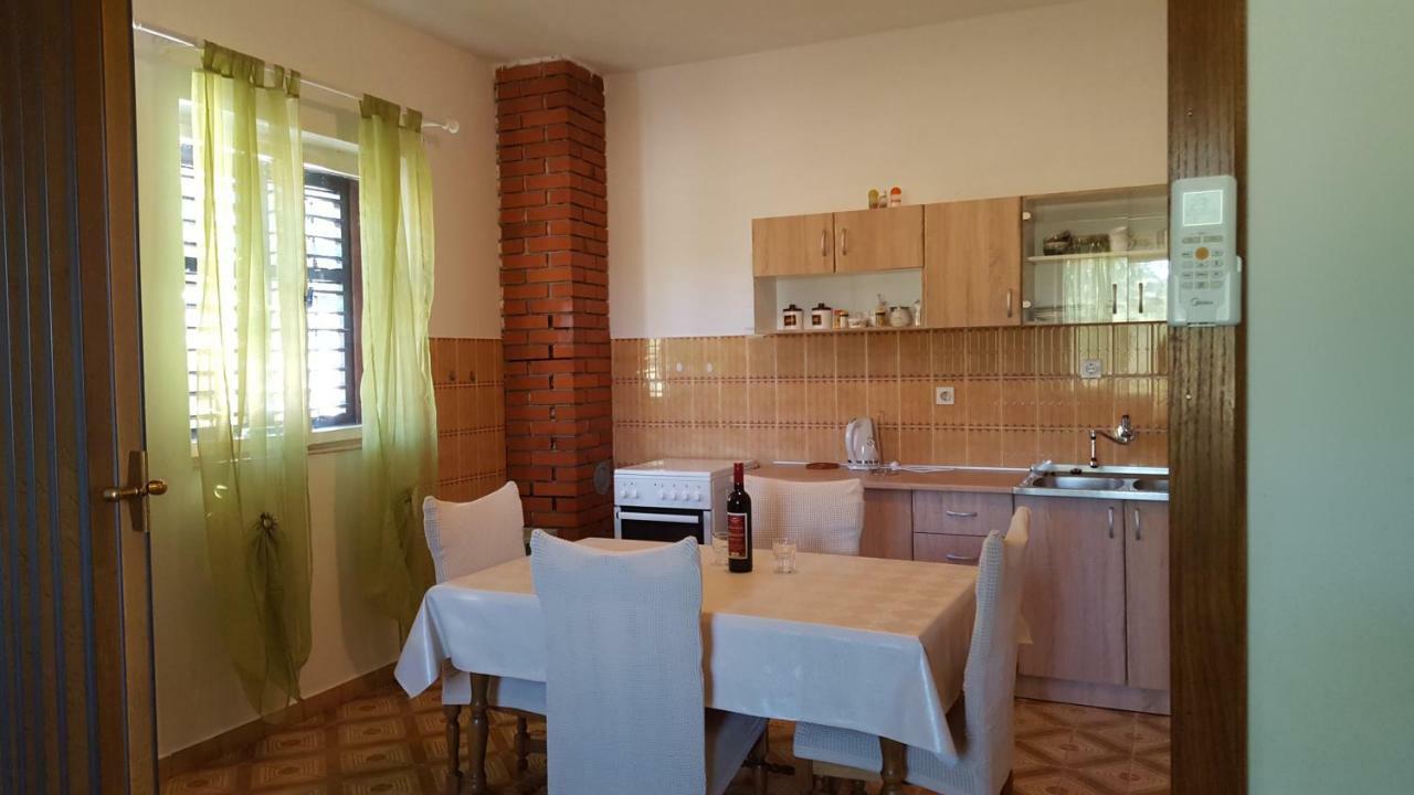 Vacation Home Ivan Kasic Extérieur photo